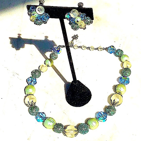 VENDOME 1 STRAND NECKLACE & EARRINGS BLUE SILVER VINTAGE CRYSTAL - Picture 4 of 12